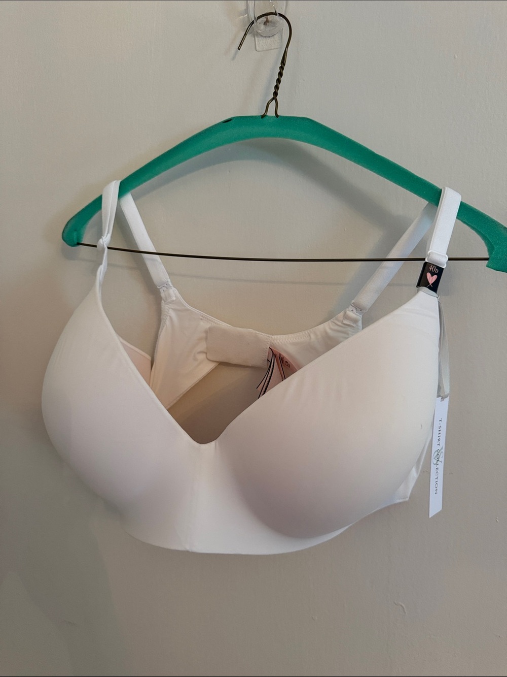 New 40D Victoria's Secret White Seamless T-Shirt Bra